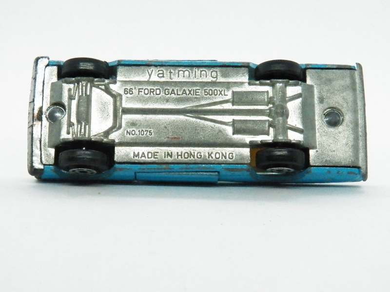 Illustration for article titled Yatming 1:64 Ford Galaxie 500xl